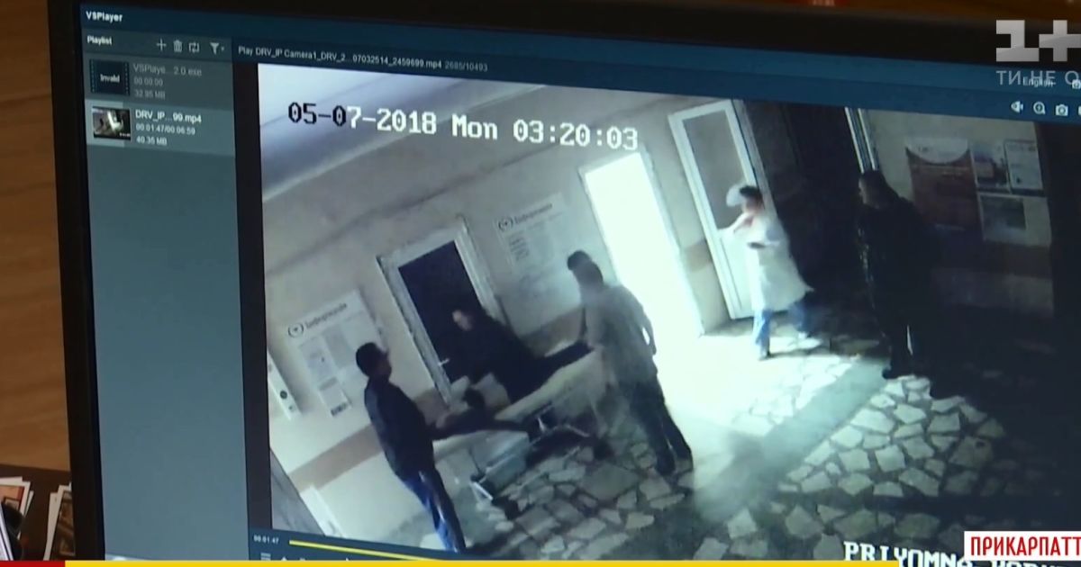 В Калуше родственник пациентки избил медиков прямо в больнице