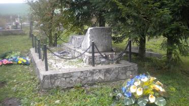 вандалізм памятник упа_2 / © Facebook/Богдан Червак