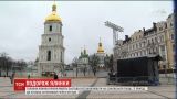 Свято наближається. 91-річну ялинку із Карпат везуть в Київ