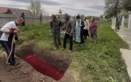 Ноги або руки були зав'язаними: у Хмельницькій області під час копання криниці знайшли людські останки