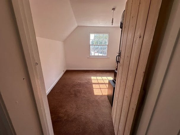 Жінка придбала будинок і пошкодувала про це / © Mirror