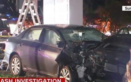 В Калифорнии водитель намеренно въехал в толпу пешеходов: 8 пострадавших
