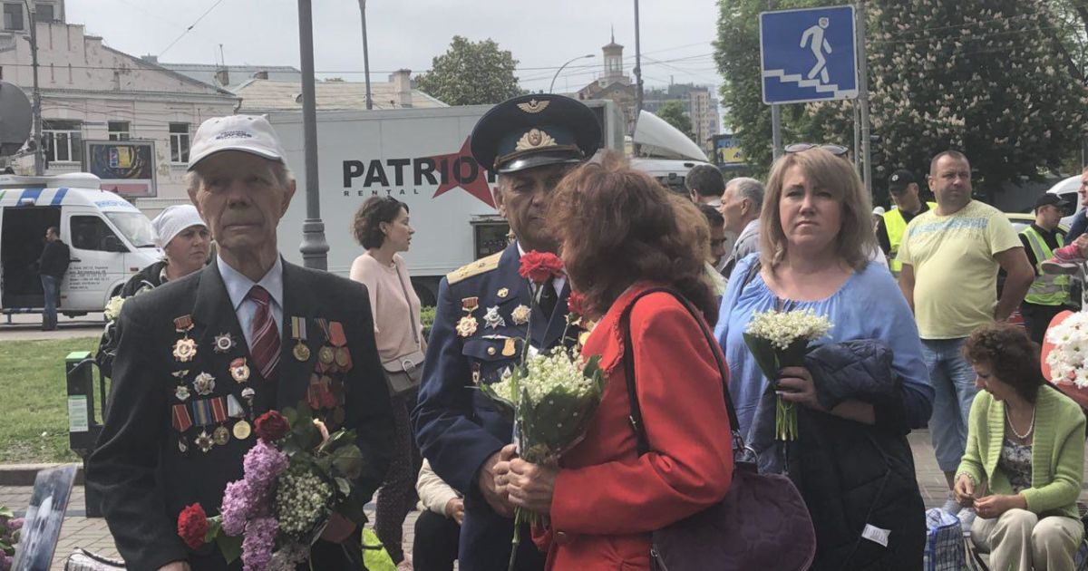 Шествие "Бессмертного полка" в Киеве