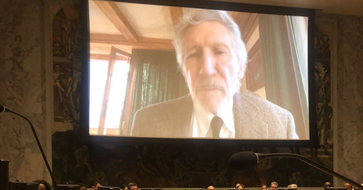 Засновник Pink Floyd заявив про "спровоковане" вторгнення РФ до України і потрапив під критику Кислиці