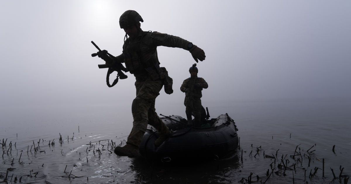 В Херсонской области ведутся тяжелые бои