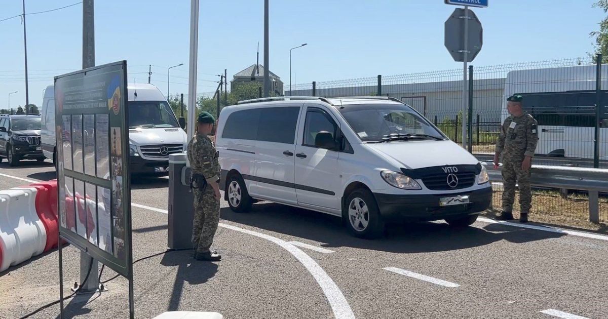 Україна та ЄС вже за кілька днів підпишуть "транспортний безвіз": що це дасть українцям
