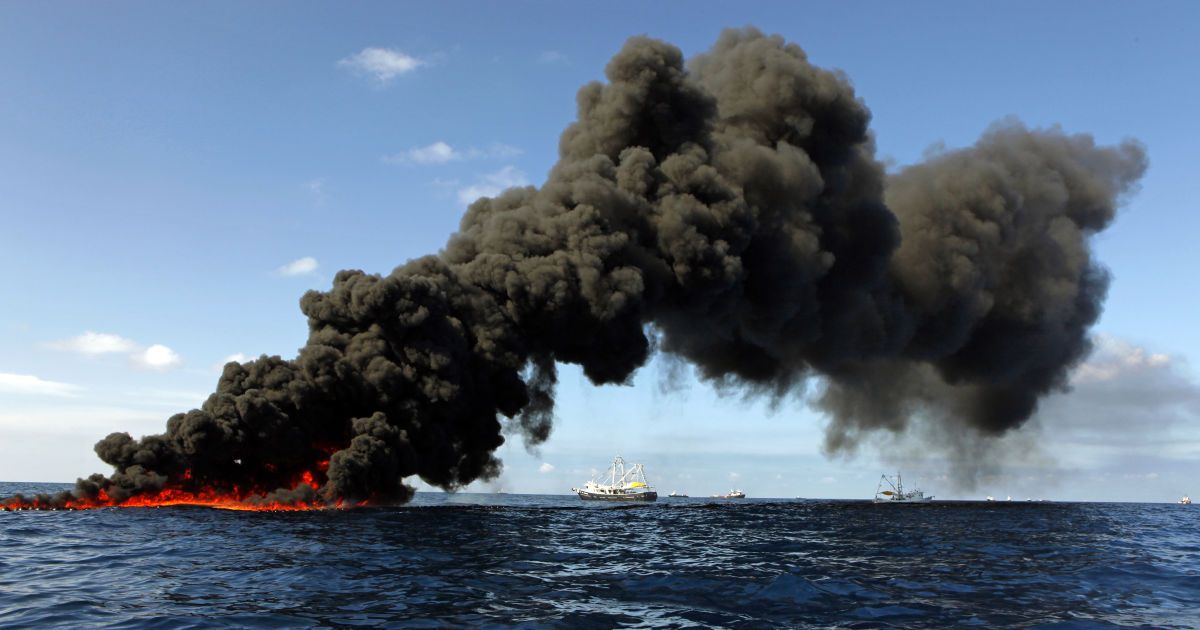 Нефтяная компания выплатит США рекордный штраф за аварию в Мексиканском заливе