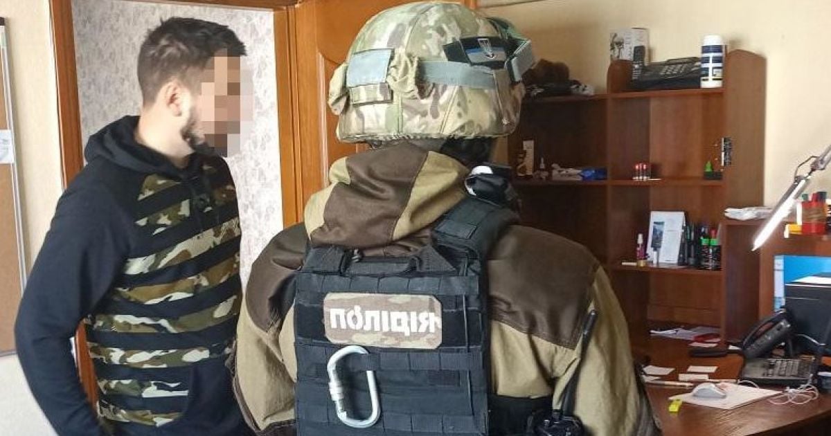 Екстрасенси-шахраї Київ_4 / © Поліція Києва / Facebook