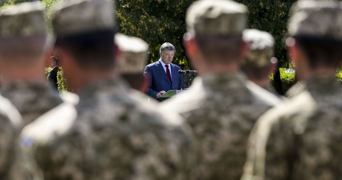 Порошенко розповів, що змусить його оголосити мобілізацію