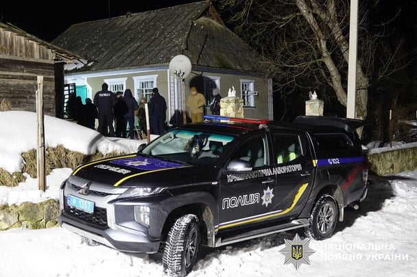 Під Хмельницьким вибухнула граната у руках дитини, мати у лікарні. / © Національна поліція Хмельницької області