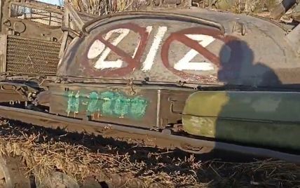 Россияне из танков обстреляли село в Херсонской области: погиб мужчина, его жена — в реанимации
