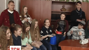 В Донецкой и Луганской областях больше сотни подростковых команд "Открывают Украины"