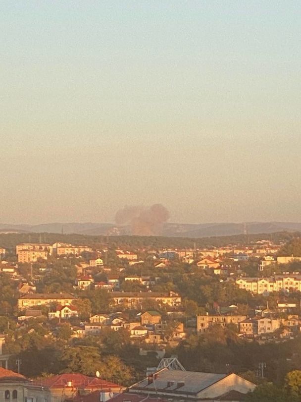 Взрыв в Севастополе 18 октября. Фото: крымские паблики