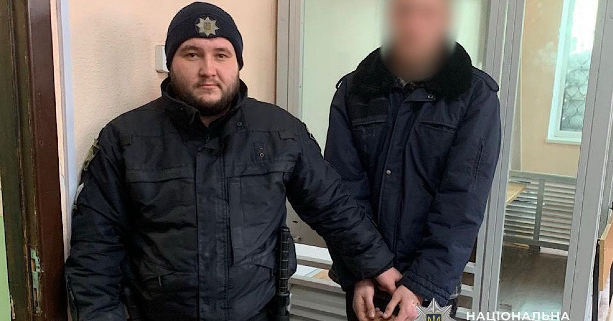 Подозреваемый в убийстве отчима 21-летний юноша