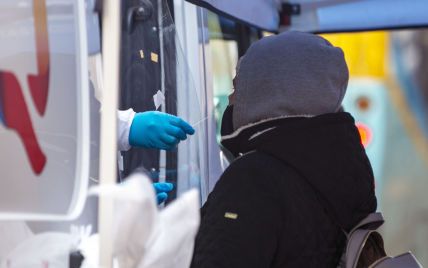 В Киеве регистрируют смерти из-за гриппа и COVID-19 – горожанам напомнили о масках и вакцинации