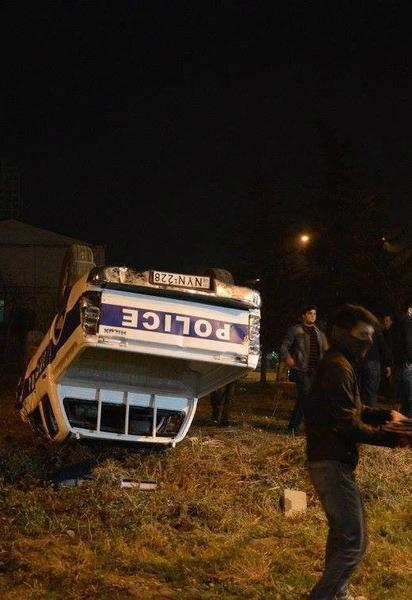 Поліція пішла на поступки протестувальникам, які влаштували погроми в Батумі