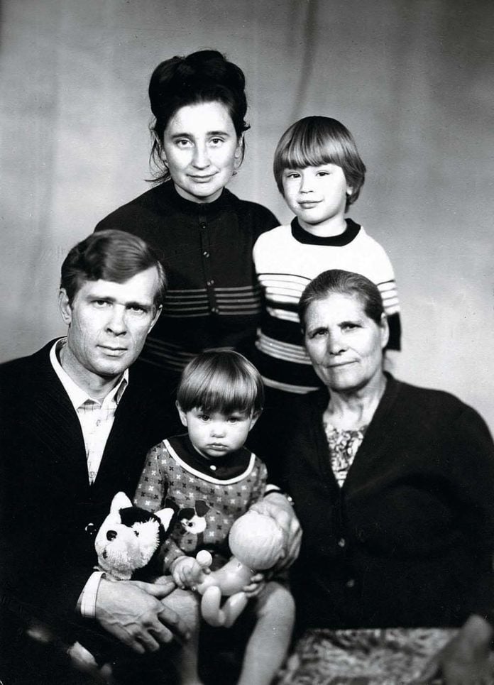 Желіде іш киімдегі порнофотосуреттер