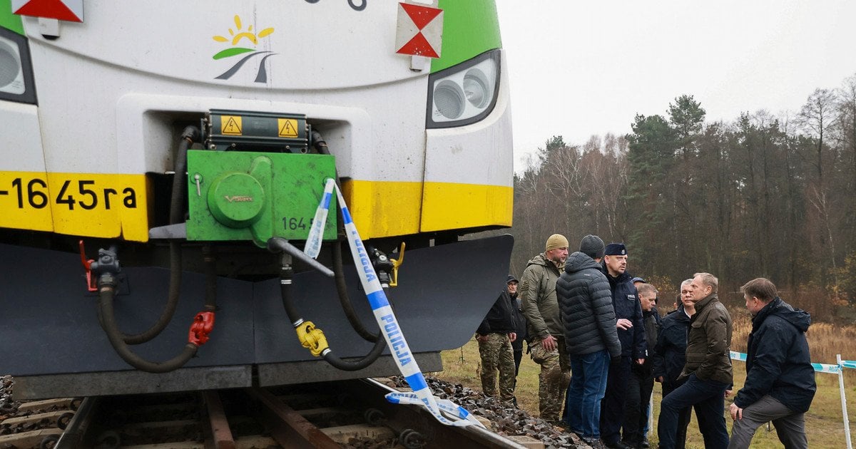 Вибух на колії у Польщі: у Варшаві повідомили невідомі деталі про організацію диверсії