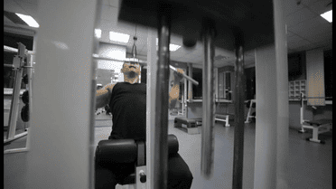 Как тренажерный зал может навредить организму человека