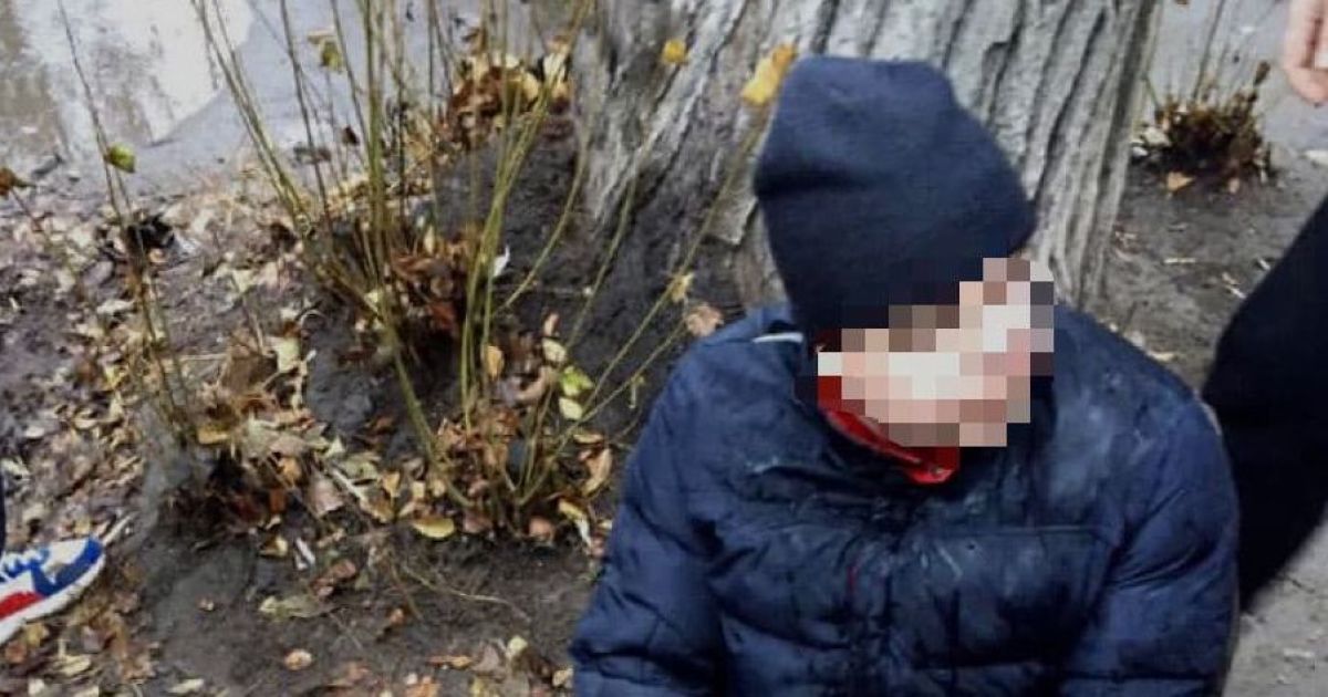 В Днепре мужчина, угрожая ножом, напал на девушку и изнасиловал