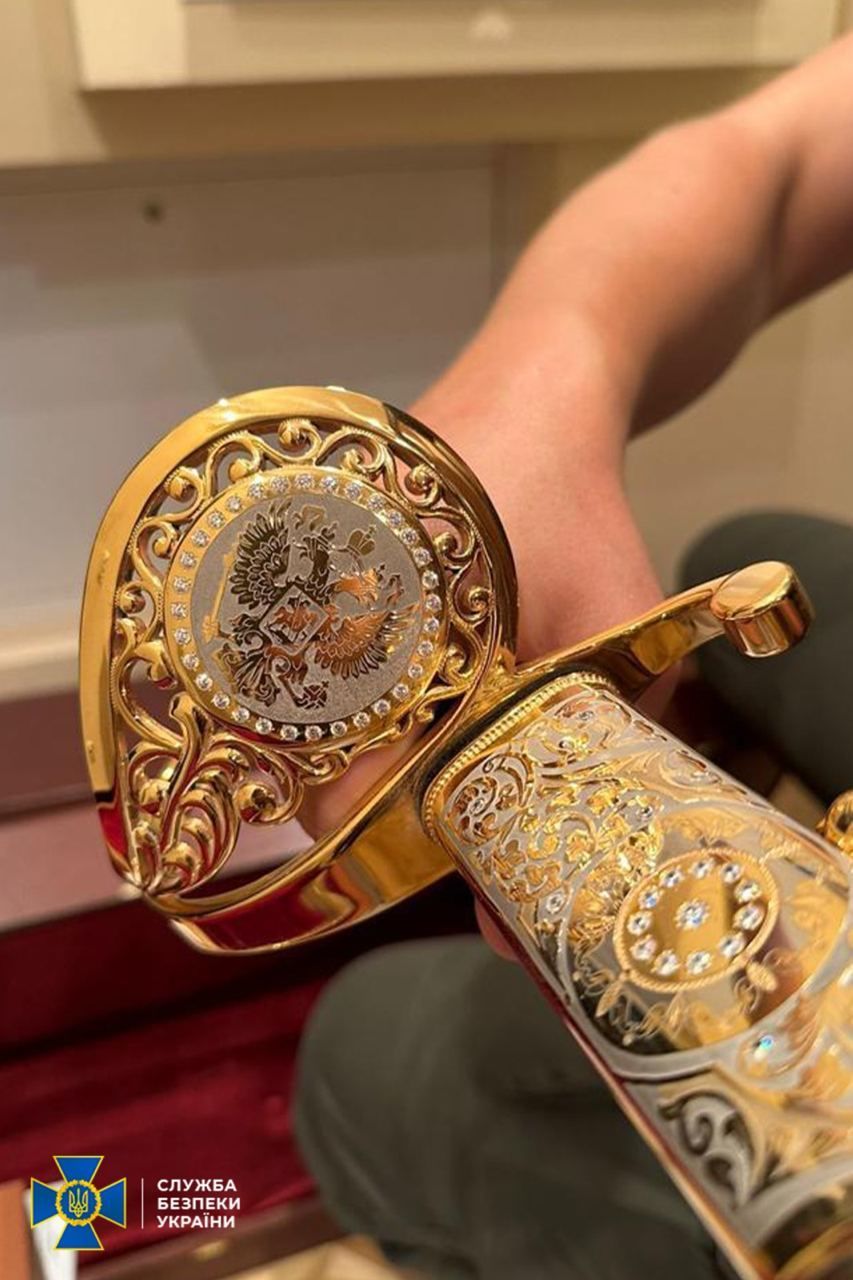 Заарештоване майно російського генерала Валерія Капашина / © СБУ