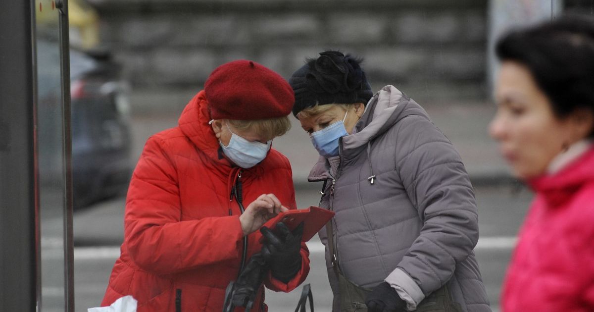 "Завжди є "але": у МОЗ оцінили вірогідність подовження суворого карантину