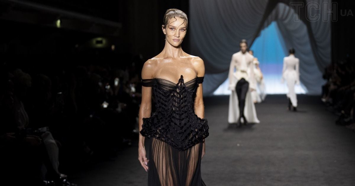 Розі Гантінгтон-Вайтлі