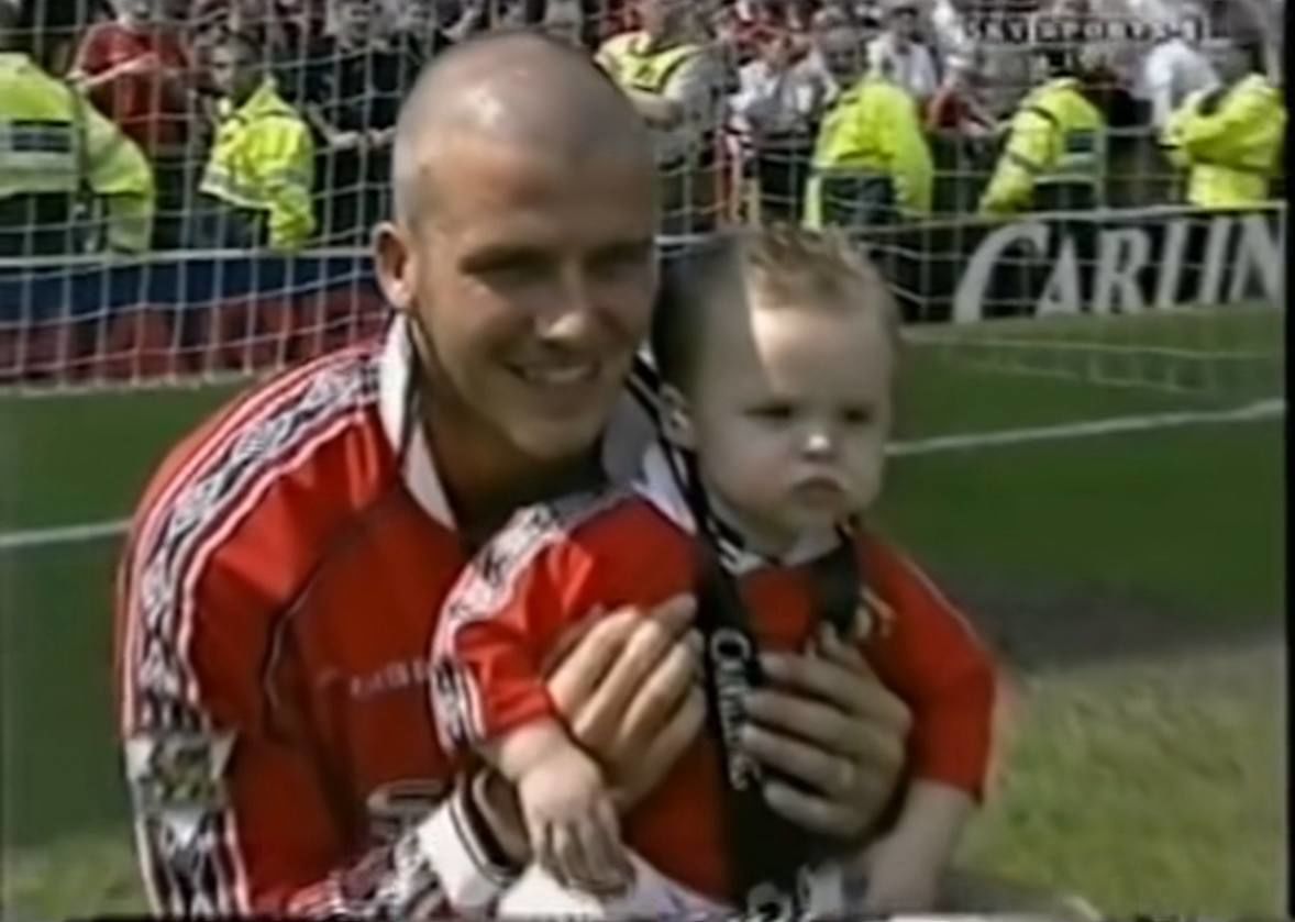 Дэвид и Виктория Бекхэм поздравили сына Бруклина с днем рождения / © instagram.com/victoriabeckham