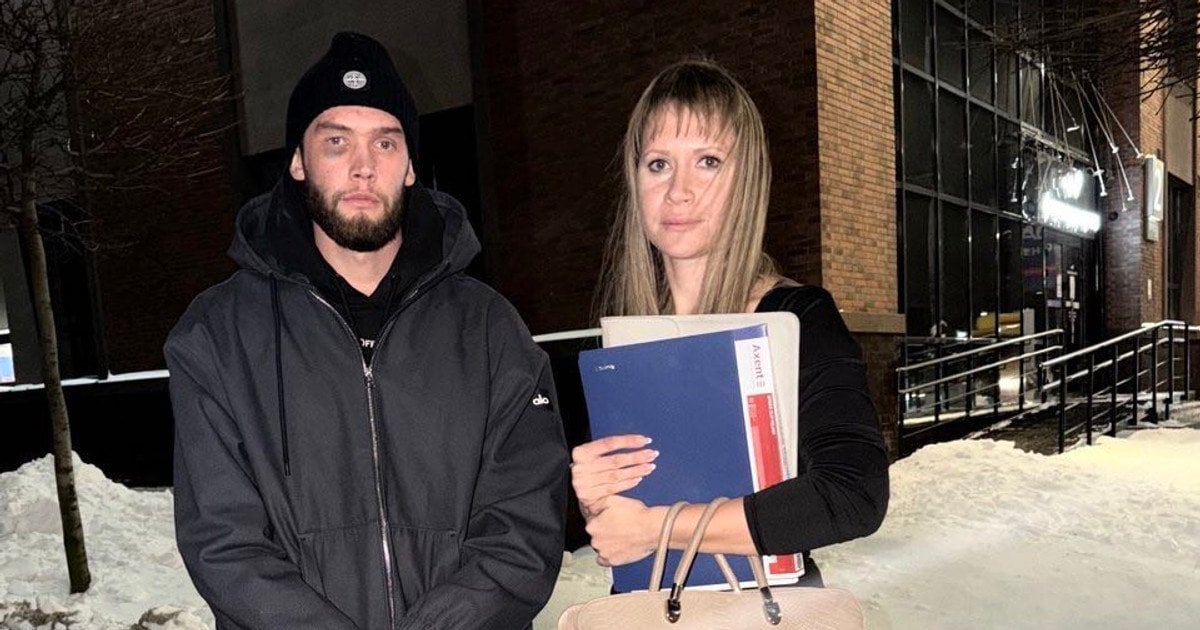 Футболіст Данило Колесник з адвокаткою