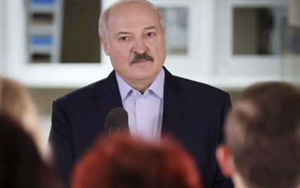 Лукашенко заявил, что сообщение о "минировании" Ryanair поступило из Швейцарии