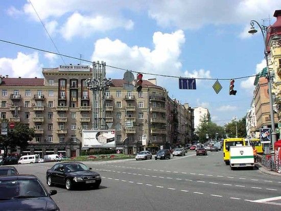 У Києві перейменовано площу Льва Толстого і ще низку вулиць: повний перелік