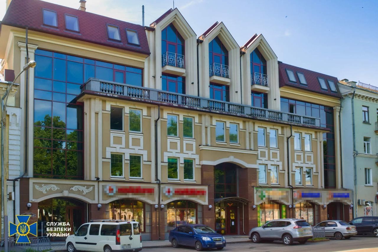 Заарештоване майно російського генерала Валерія Капашина / © СБУ