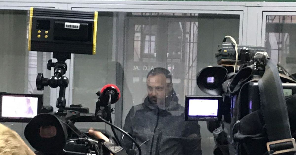 Ребенка принес в жертву: суд избирает меру пресечения киевлянину, который сжег своего 6-летнего сына