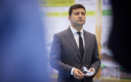 Зеленський закликав Раду якомога швидше розглянути законопроєкти щодо виходу з конституційної кризи