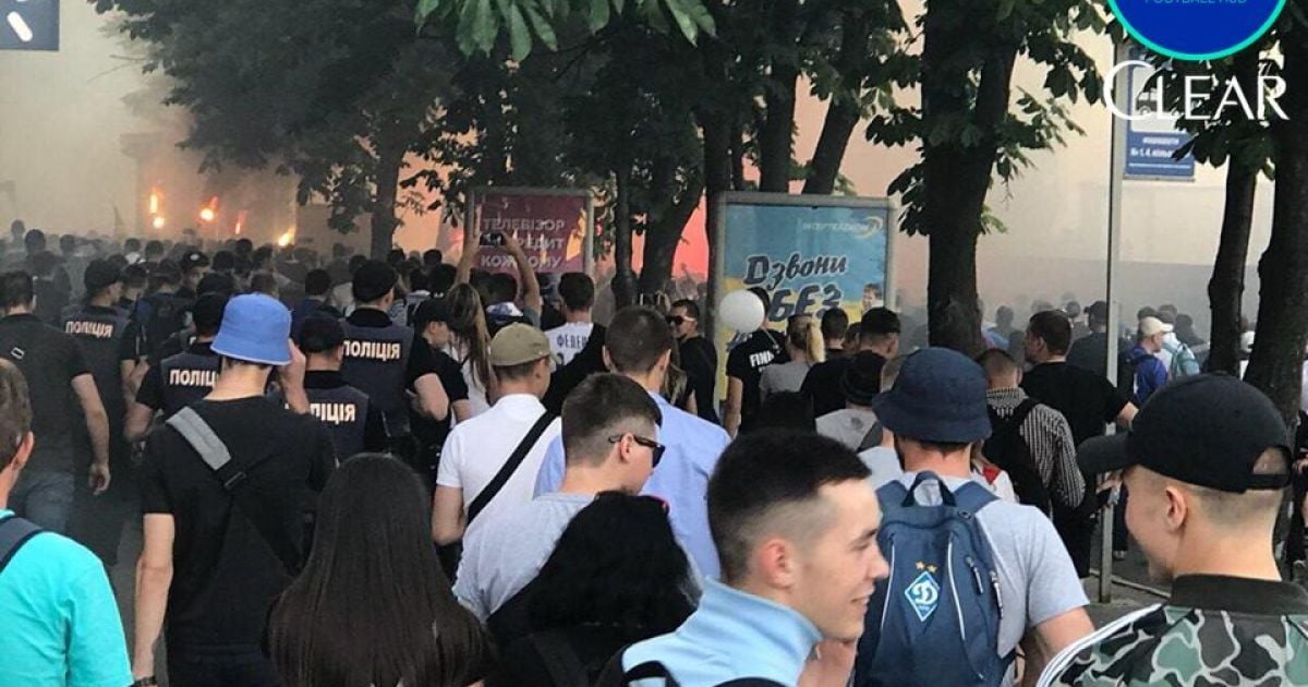 бійка фанатів у Дніпрі_5 / © FootballHub