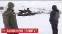 На передовій позиції біля ДАП бойовикам протистоїть українська молодь