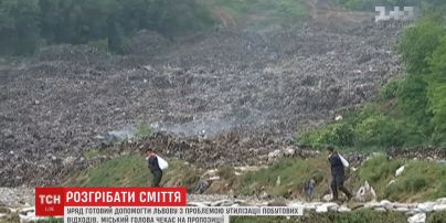 Гройсман заявив, що уряд готовий допомогти Львову у врегулюванні ситуації з утилізацією сміття