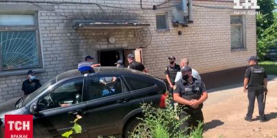 Підозрюваного у замаху на вбивство і незаконному позбавленні волі дітей у Дніпропетровській області доправили до суду