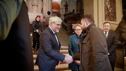 Президент України зустрівся з головами обох палат і головами фракцій парламенту Швейцарії