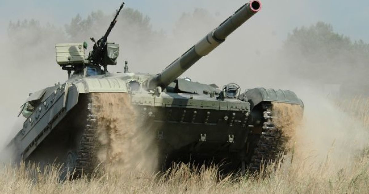 Украинские военные получили новую партию модернизированных танков "Булат"
