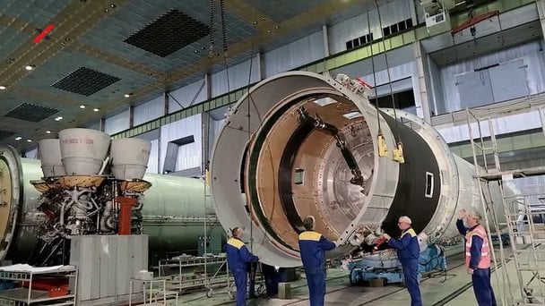 Южмаш / Скриншот по видео Хапуга.UA