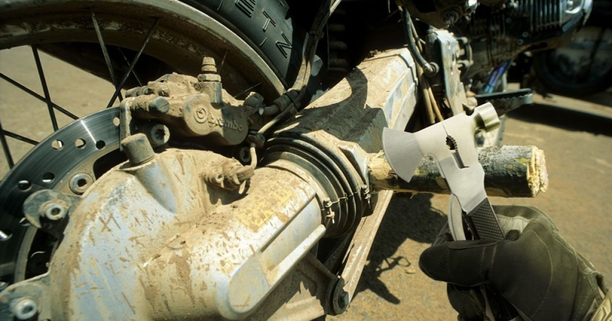 BMW выпустила универсальный набор мультиинструментов для мотоциклистов