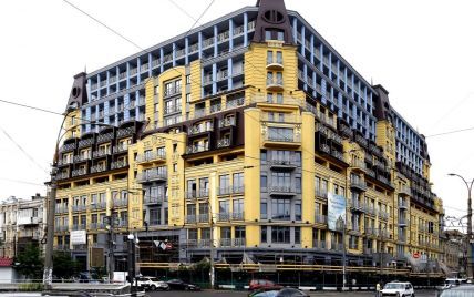 Будинок-монстр на Подолі в Києві не введуть в експлуатацію: суд поновив заборону