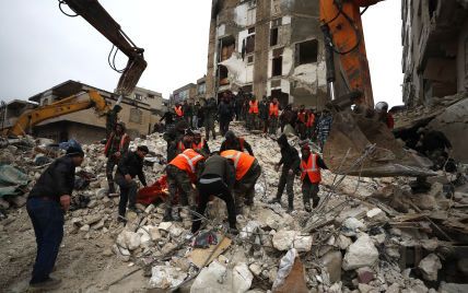 Крики людей и сотни разрушенных домов: какие города больше всего пострадали от землетрясения в Турции