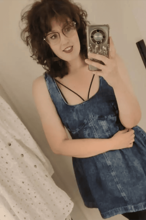 Эми Голлиок