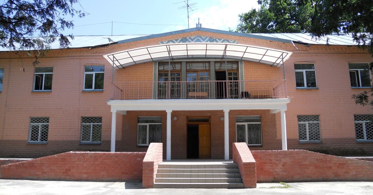 Оккупанты нанесли артиллерийский удар по Пуща-Водицкому психоневрологическому интернату под Киевом