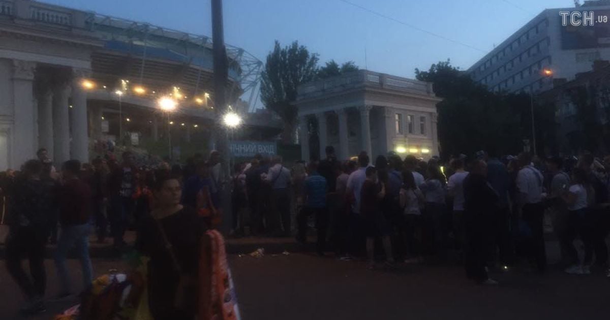 бійка фанатів у Дніпрі_8 / © Ольга Павловська/ТСН