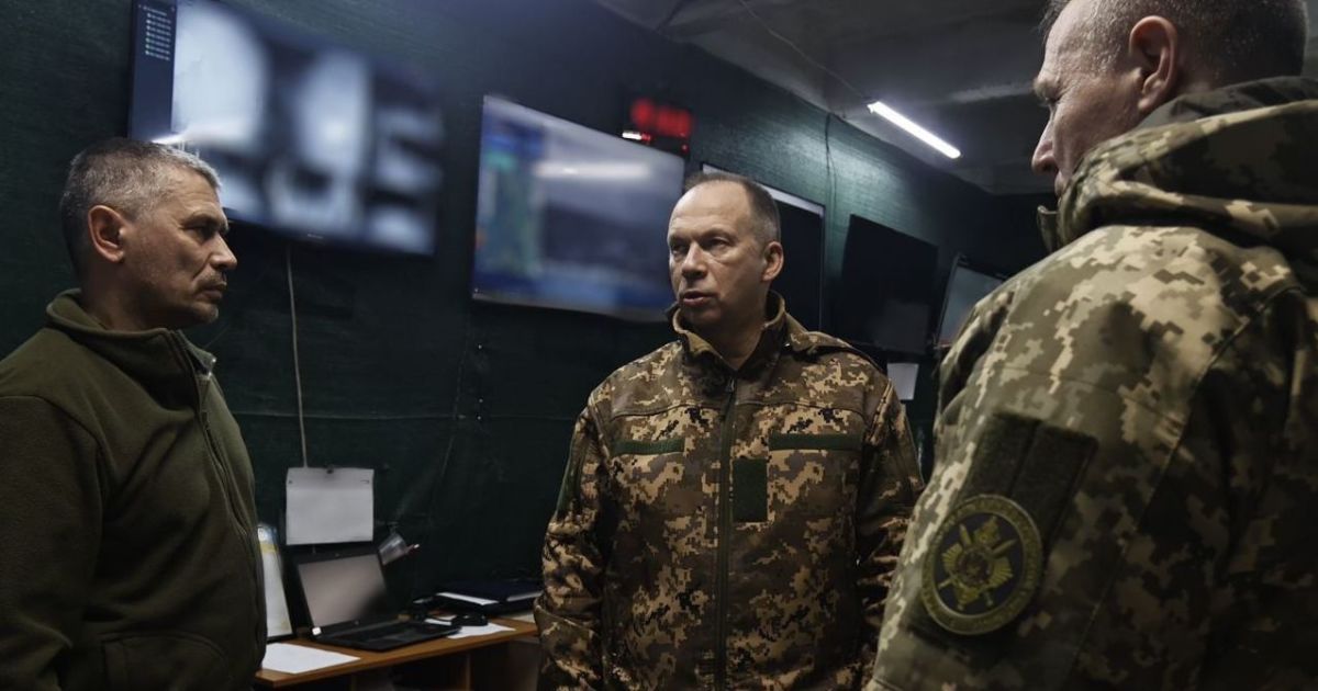 Командующий Сухопутными войсками ВСУ рассказал о ситуации на фронте.