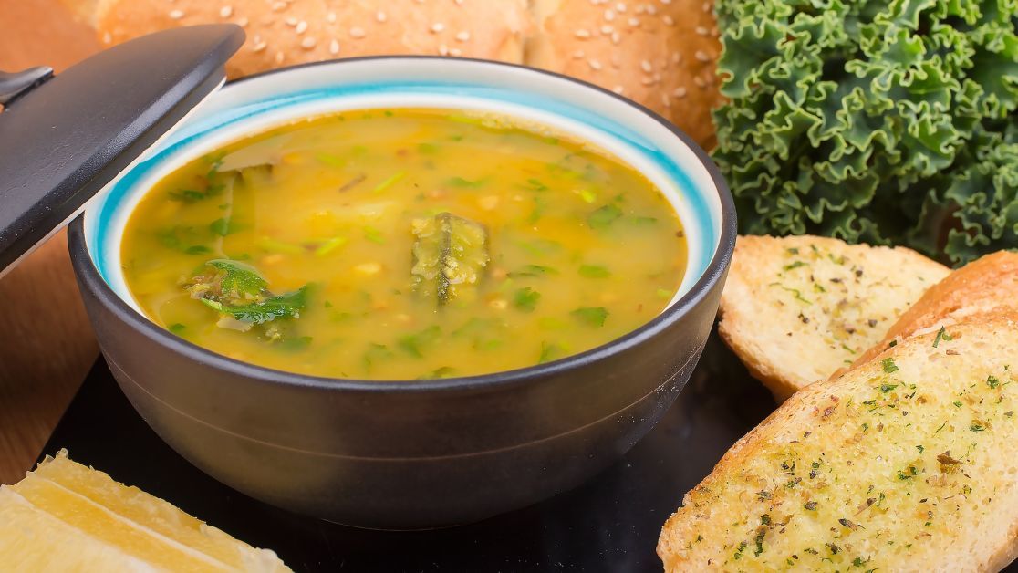 Как приготовить рецепт Куриный суп с клецками и укропом