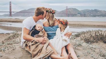 Жінка з дітьми, сімейна подорож_3 / © www.instagram.com/travelmadmum